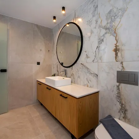 Manu Luxury Living スタロス