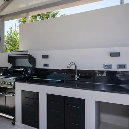 Manu Luxury Living スタロス
