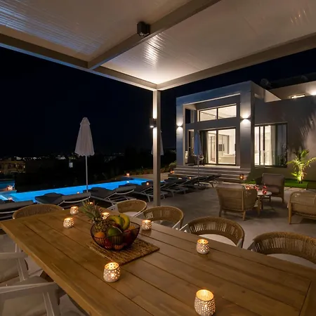 Manu Luxury Living וילה *