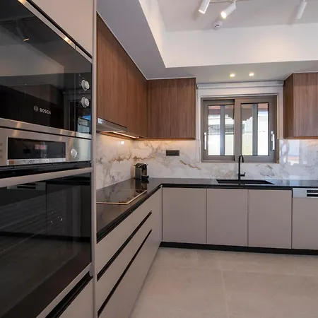 Manu Luxury Living Stalós