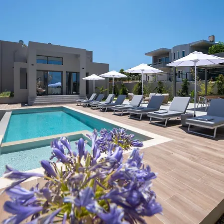 Manu Luxury Living * Stalós