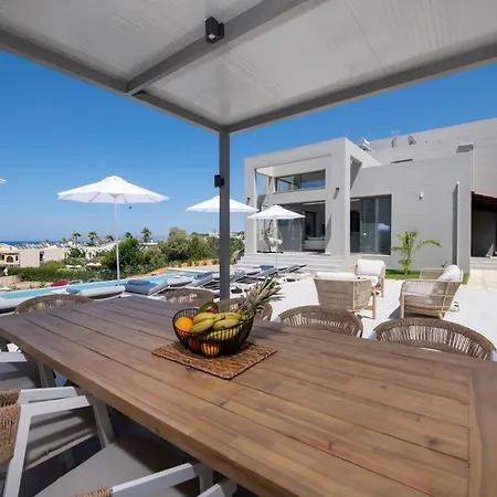 Manu Luxury Living וילה