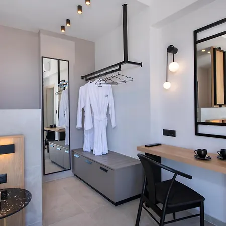 Manu Luxury Living